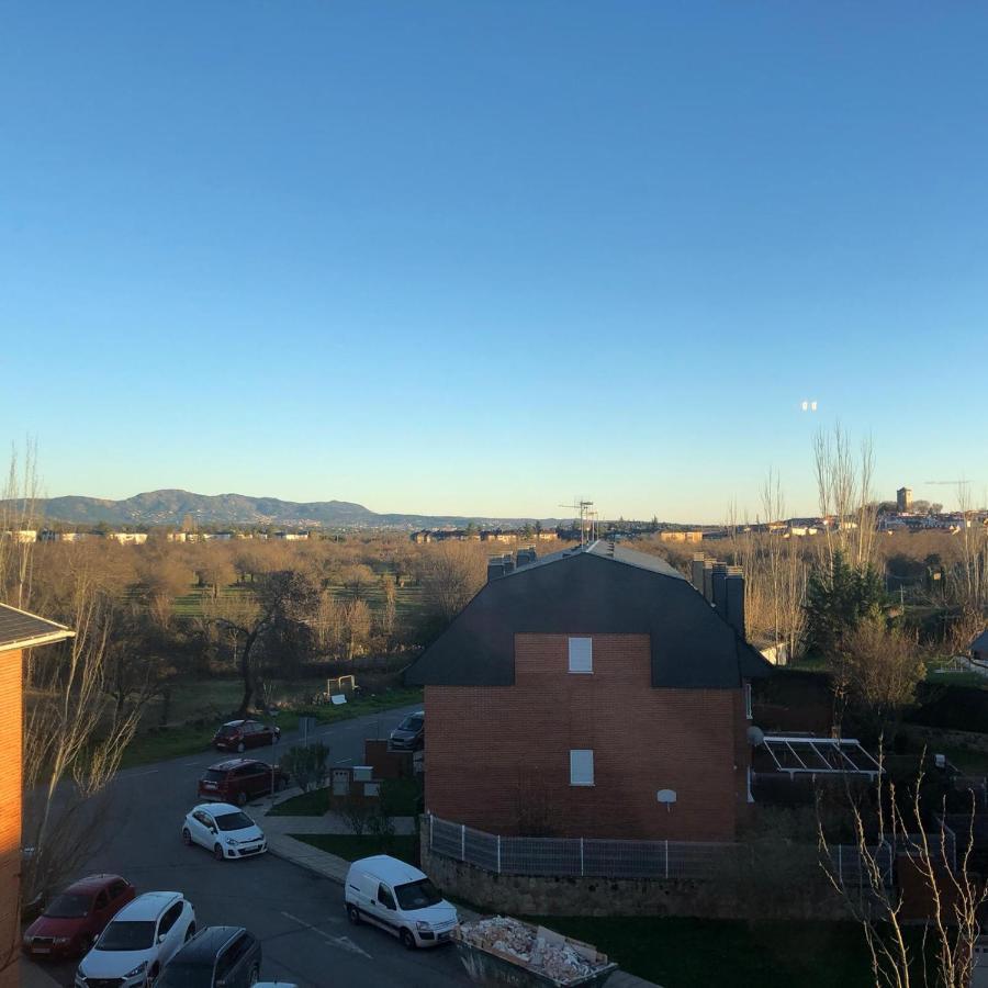 Guadarrama, Atico Nuevo Con Espectaculares Vistas Apartman Kültér fotó